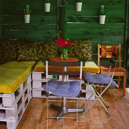 Vikendica,, Tadic,, *